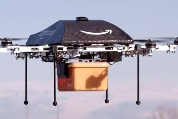 Amazon оформил патент на доставку грузa при помощи дрона и парашюта